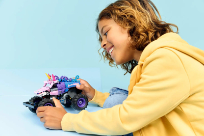 Lodër ndërtimi LEGO Technic 42220 Monster Jam Sparkle Smash, kamion përbindësh, tërheq e lësho, shumëngjyrësh