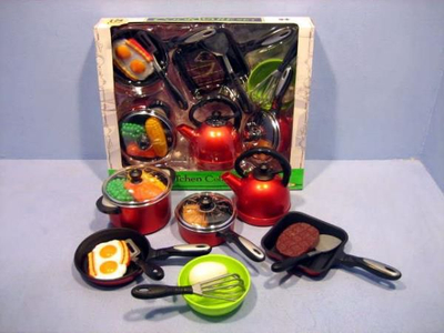 Set lodër kuzhine HIPO Kitchen Collection, 18 pjesë, për kalamaj 2+, shumëngjyrësh