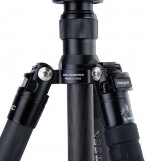 Tripod fotografik Fotopro X-65C FPH-62R, fibrë karboni, për udhëtime, i zi