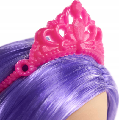 Kukull Barbie Dreamtopia Zanë me Flokë Vjollcë, me krahë zanash, flokë vjollcë, shumëngjyrëshe