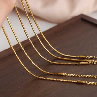 Byzylyk për femra Troli Hádek VAAXE509, çelik inox, i artë
