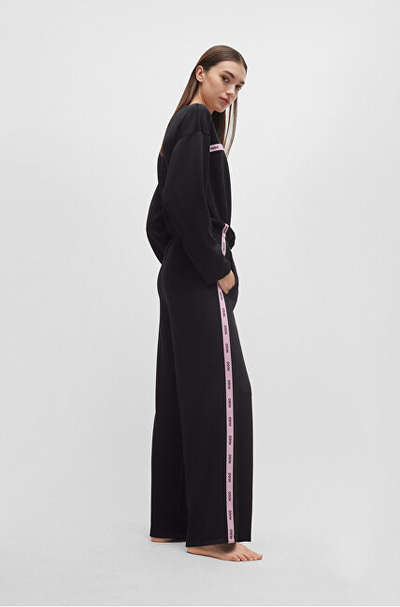Tuta për femra Hugo Boss mHB1124, të zeza