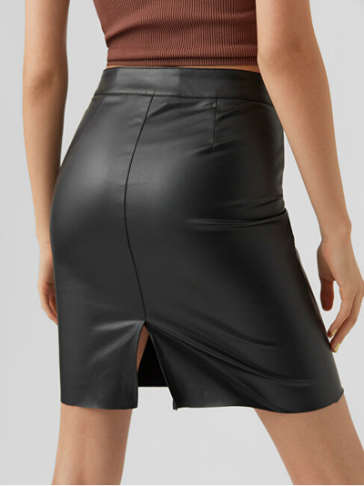 Fund Vero Moda VMOLYMPIA Slim Fit 10274454 Black