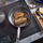 Tigan All Steel Fiskars, 28cm, çelik inox, i argjendtë