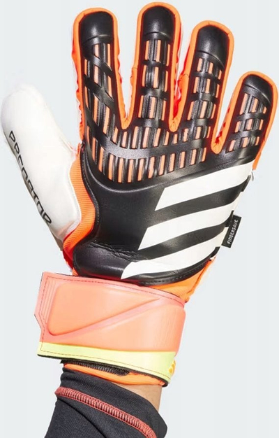 Doreza portieri adidas Predator GL MTC FS IQ4037, shkumë kapëse, me mbrojtje gishtash, të zeza
