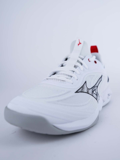 Atlete për sallë Mizuno Wave Luminous, me amortizim Wave, rrjetë që merr frymë, të bardha