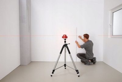 Tripod lazer FLEX LKS 100-300, lartësia 1-3 m, lidhje 5/8", ngjyrë argjendtë
