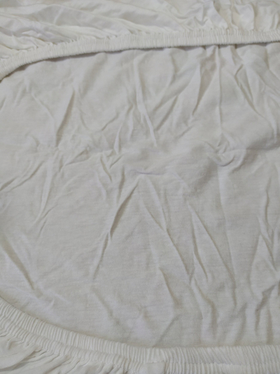 Çarçaf me lastik Träumeland Tencel Junior, 100% Tencel, për krevat kalamajsh, i bardhë