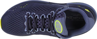 Atlete vrapi Under Armour Hovr Infinite 4 M, për burra, me amortizim HOVR, vjollcë