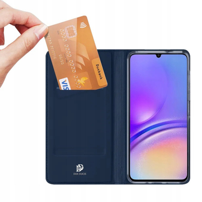 Këllëf portofol Dux Ducis Skin Pro për Samsung Galaxy A06 5G, me qëndrim, i zi