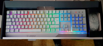 Set tastierë edhe mi MSI Vigor GK30 Combo, për lojëra, RGB, i bardhë