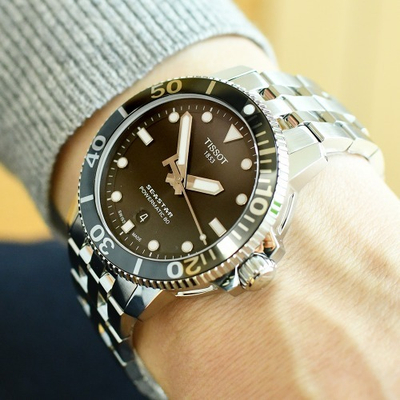 Orë dore për meshkuj Tissot Seastar 1000, e argjendtë/zezë