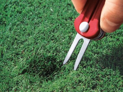 Mjet golfi Victorinox Golf Tool Canada, multifunksional, i kuq