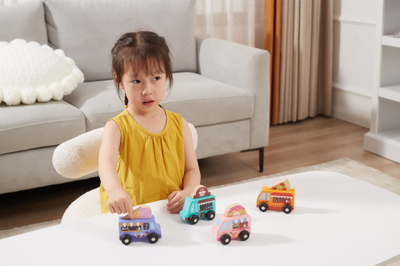 Set lodrash druri Viga Toys Wooden Cars, 4 makina druri, me ngjyra të ndryshme