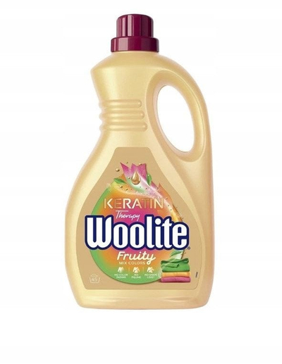 Detergjent i lëngshëm Woolite Keratin Therapy Fruity për rroba me ngjyra, 2.7L, 45 larje