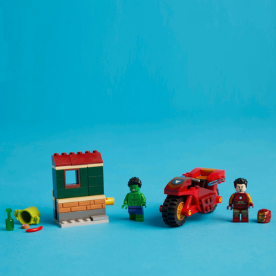 Set lodrash Marvel Iron Man me motor dhe Hulk, figurina aksioni, shumëngjyrësh