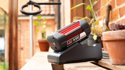 <![CDATA[      Bateri Bosch PowerForAll 36V, Li-ion CoolPack 6Ah, për vegla pa kabllo    ]]>