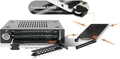 Adaptues kasete Icy Dock MB993SK-B, 3x 2.5" HDD SSD, SAS SATA, i zi