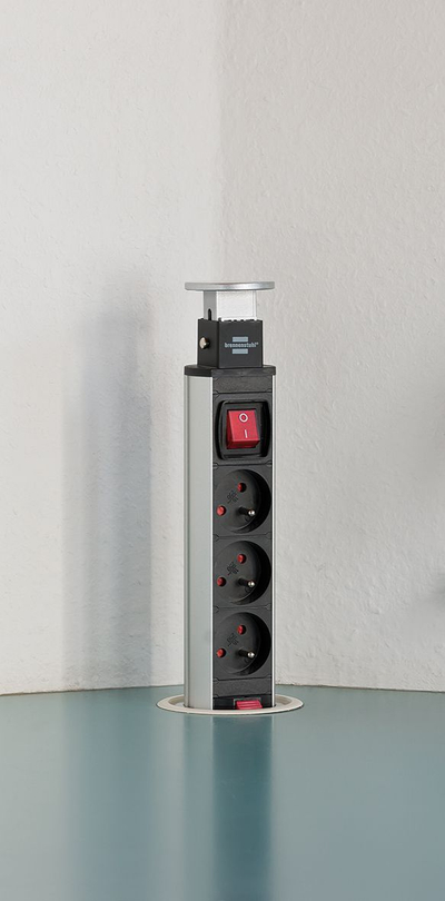 Prizë zgjatëse tavoline Brennenstuhl Tower Power, 3 vende, kabllo 2m, alumini e zezë