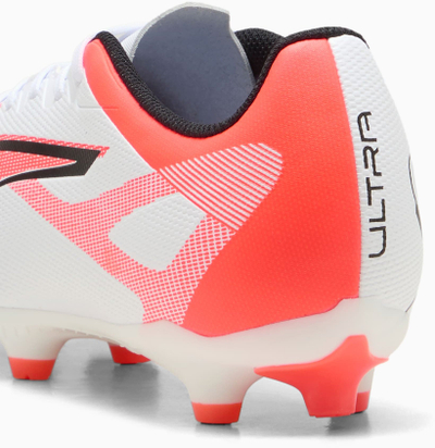 Këpucë futbolli Puma Ultra 5 Play FG AG M 108169 01, për burra, shumëngjyrëshe