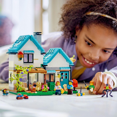 Set ndërtimi LEGO Creator 31139, 3 në 1, për kalamaj 8+, shumëngjyrësh