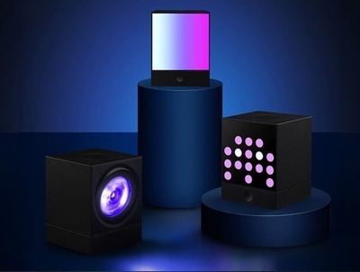 Светло Yeelight CUBE Smart Lamp - Light Gaming Cube Panel