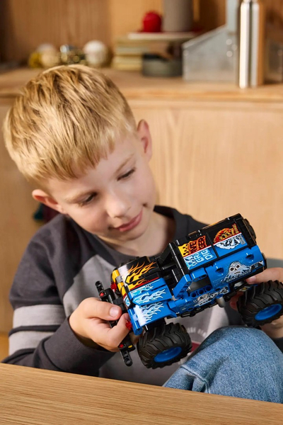 Set lodër Lego Technic Monster Jam Grave Digger 42219, mekanizëm pull back, për fëmijë 7+