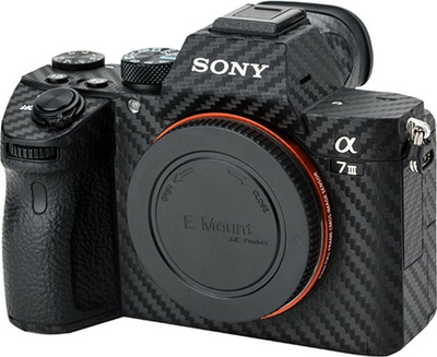 Mbulesë karboni për kamerë JJC A7M3, për Sony A7 III A7R III, efekt fiber karboni, e zezë