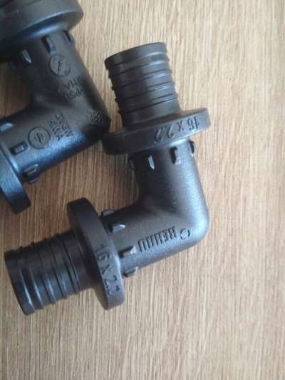 Bërryl hidraulik Rehau PX RAUTITAN, 16 mm, 90°, PPSU