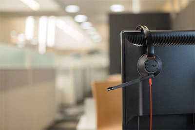 Kufje me mikrofon Plantronics Blackwire 5220 (207586-201), të zeza
