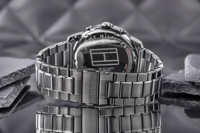 Ora burrash Tommy Hilfiger Jameson, çelik inox, 50m rezistente ndaj ujit, blu