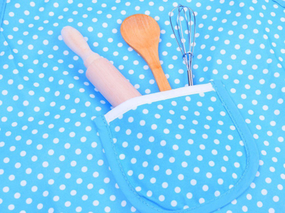 Set kuzhinieri për fëmijë Children Chef Set, përparëse dhe kapelë, aksesorë loje kuzhine, blu me pika