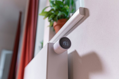 Kokë termostatike Tesla Smart, termoelement wireless