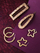 Set bizhuterish Yellow Chimes YCFJER TWSDGN, 2 palë vathë rreth e me yll, 2 kapëse flokësh gjeometrike, ngjyrë ari