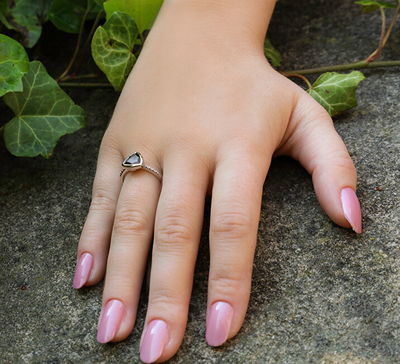 Unazë Beneto Exclusive GRAAGG2, argjend, gur garnet