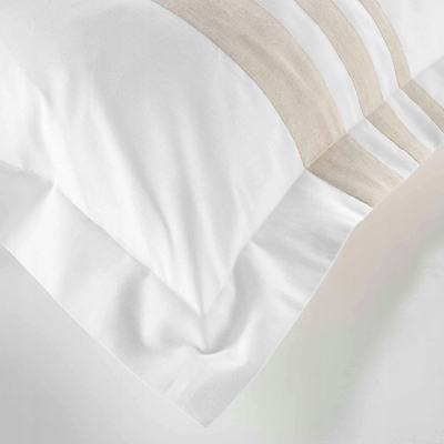 Set mbulesë krevati 3 pjesë, 220x240cm, 100% pambuk 57 fije, e bardhë