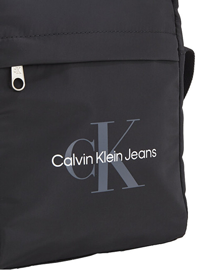 Çantë krahu për meshkuj Calvin Klein mCK5135, e zezë