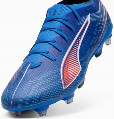 Këpucë futbolli Puma Ultra 6 Match MxSG 108521-01, me vida, për fusha të buta, shumëngjyrëshe