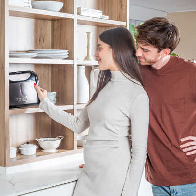 Toster sanduiçi Black & Decker Classic, pllaka jo ngjitëse, fuqi e lartë, i bardhë