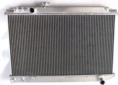 Radiator uji TurboWorks Racing Toyota Supra 3.0L MK3, manual, 56 mm, metalik argjendtë