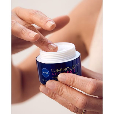 Set dhuratë për kujdesin e lëkurës Nivea