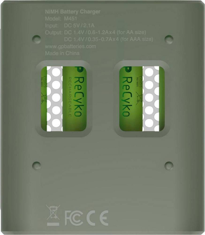 Karikues baterish GP ReCyko M451, për AA dhe AAA, USB, me 4 bateri AA 2600mAh