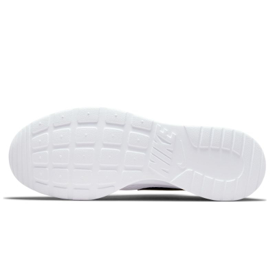 Atlete Nike Tanjun, bardh e zi