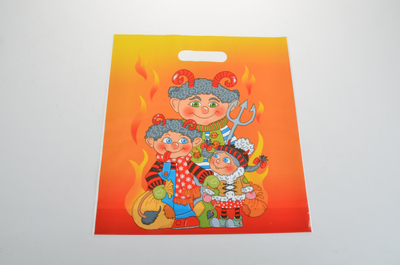 Qese dhuratash plastike MFP Shën Nikolla M, motiv festiv, 29x32x8 cm, portokalli