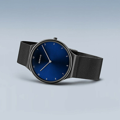 Orë Bering Ultra Slim 18440-227, e zezë/kaltër