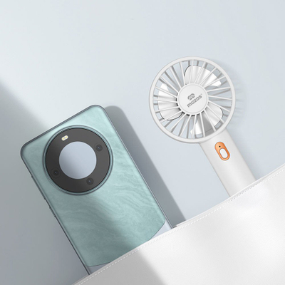 Ventilator portativ MOZOS F31, pa tela, me bateri, i bardhë