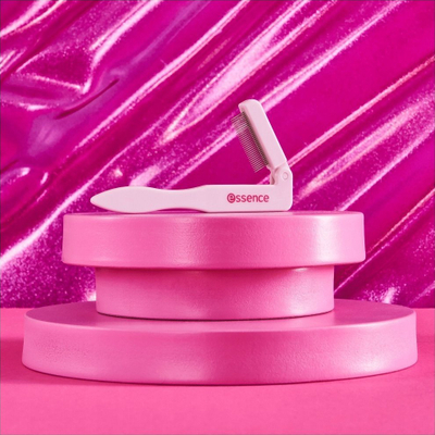 Четка за трепки Essence Eyelash Comb, преклопна, светло розова
