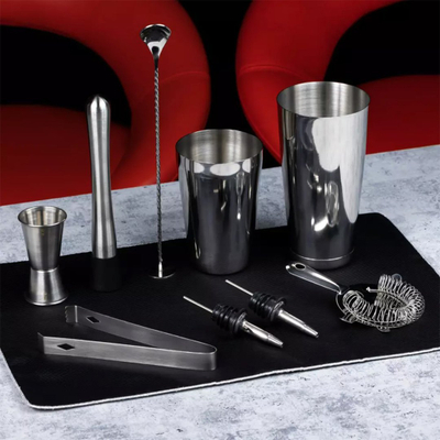 Set koktejlesh Kinghoff KH 1708, 9 pjesë, 600 750 ml, çelik inox