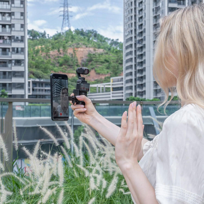 Mbajtëse magnetike MagSafe JJC EA-OP3MS për iPhone dhe DJI Osmo Pocket 3, plastike, e zezë