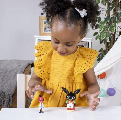 Set figura Bing dhe Doktoreshë Molly, 2 figura, shumëngjyrëshe